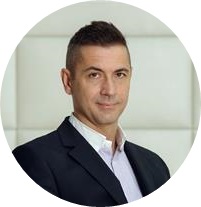 radacsilaszlo kör